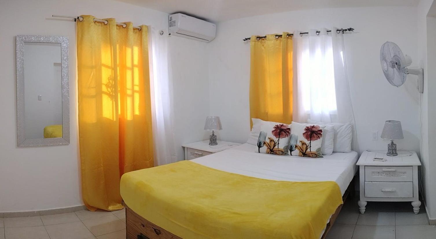 Casa de hóspedes Hostal Palmas De 3*